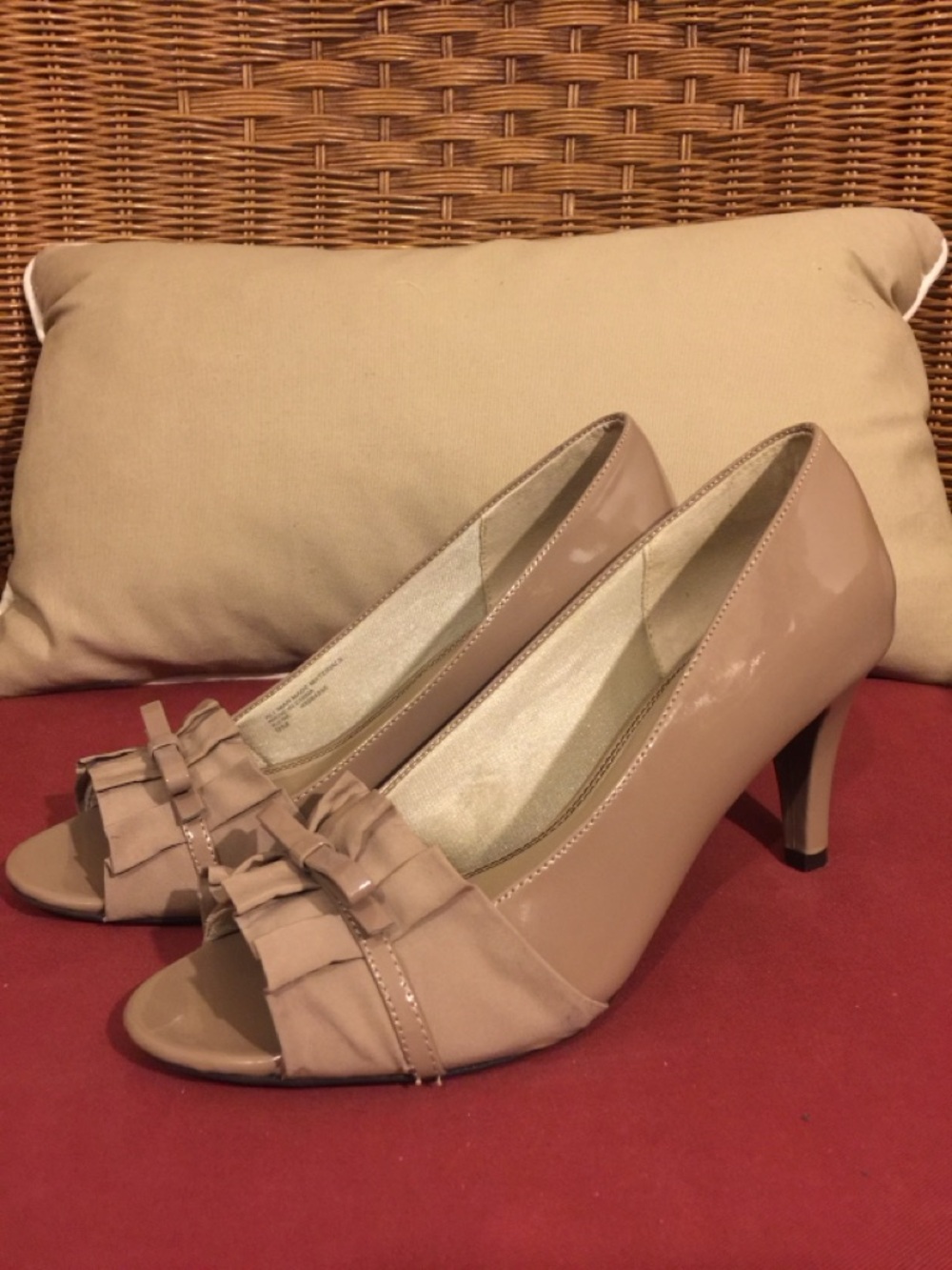 Life Stride Classic Nude Peep-Toe Heels with Bow Accent
